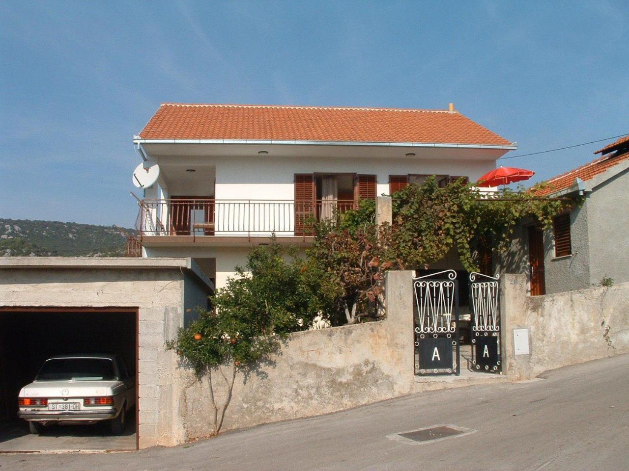 Apartment Ivo Vinisce Luaran gambar